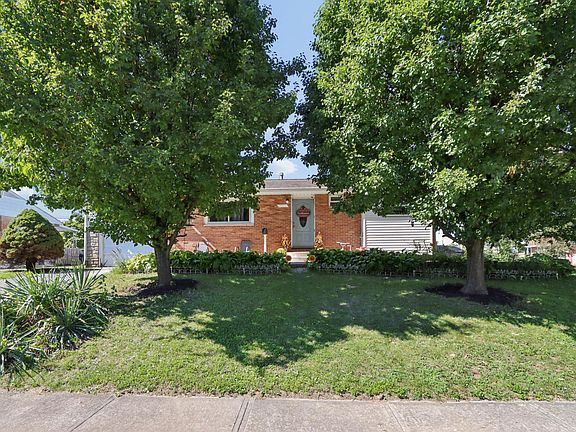 2nd image of 2923 Lee Ellen Pl