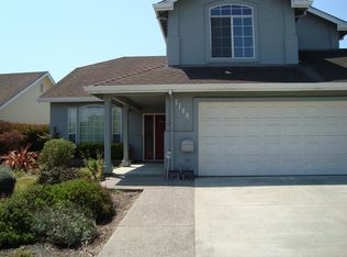 1148 Cape Cod Way, Salinas, CA 93906