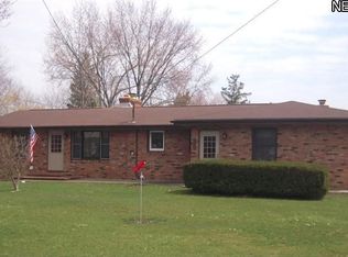 6989 Som Center Rd, Solon, OH 44139