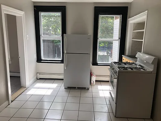 Rented by Terra Magia Inc | media 18