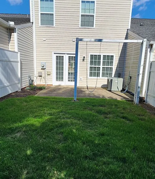 152 Middleton Park Ln — Photo 12