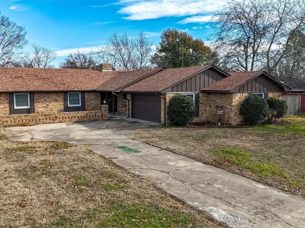 604 Lusk St, Bonham, TX 75418