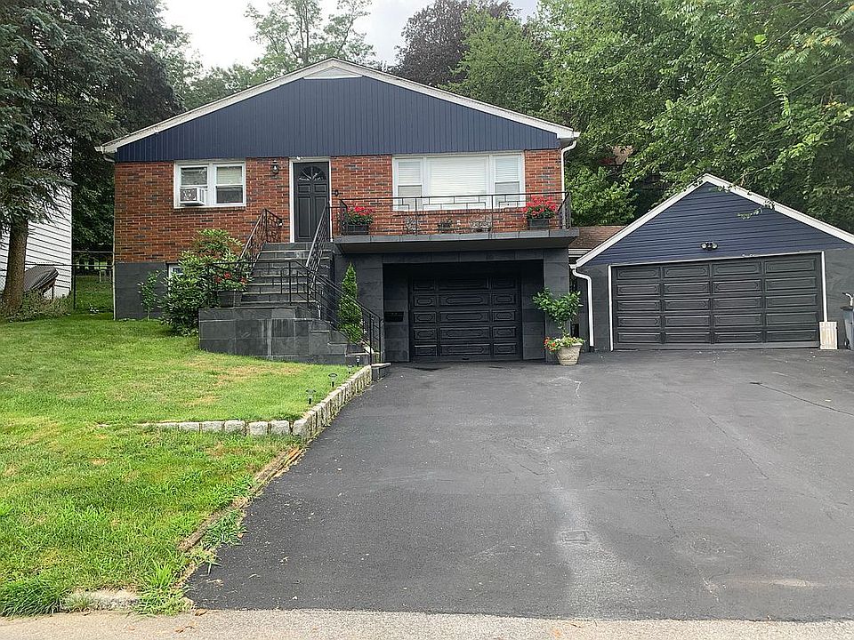 1st image of 44 Ogden Pl