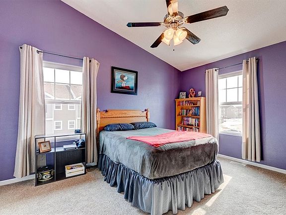 4th image of 4832 NE Milligan Ln
