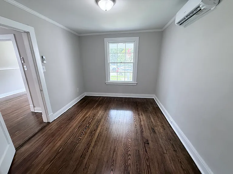 3434 Parkwood Ave — Photo 10