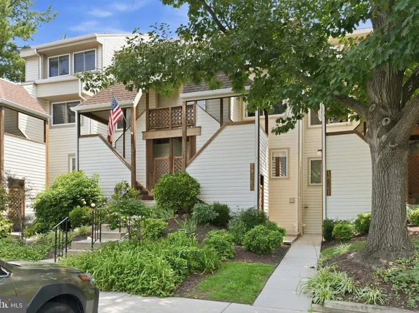 18263 Leman Lake Dr #603, Olney, MD 20832
