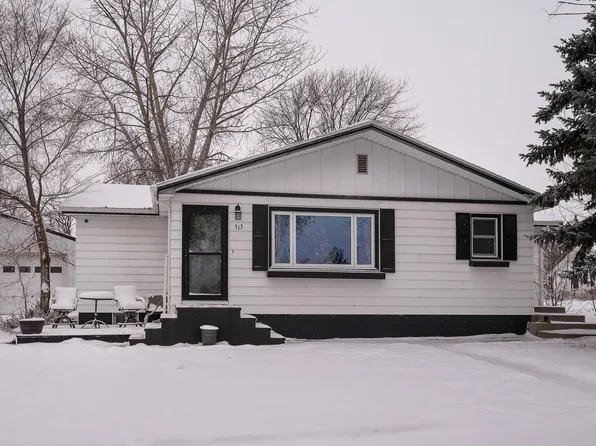 313 2nd Ave NW, Beulah, ND 58523