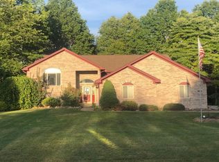 24585 Duff Rd, New Boston, MI 48164