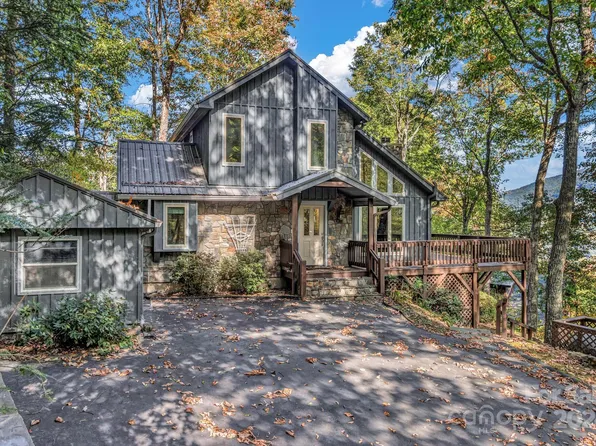 122 Kings Ridge Rd, Maggie Valley, NC 28751