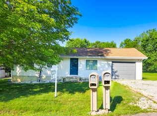 55 Ray Ln, Hanson, KY 42413