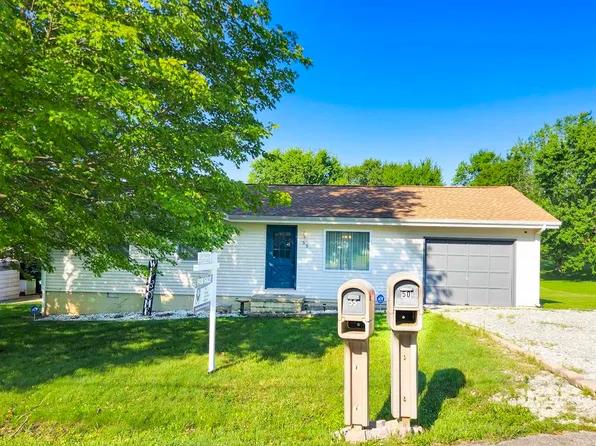55 Ray Ln, Hanson, KY 42413