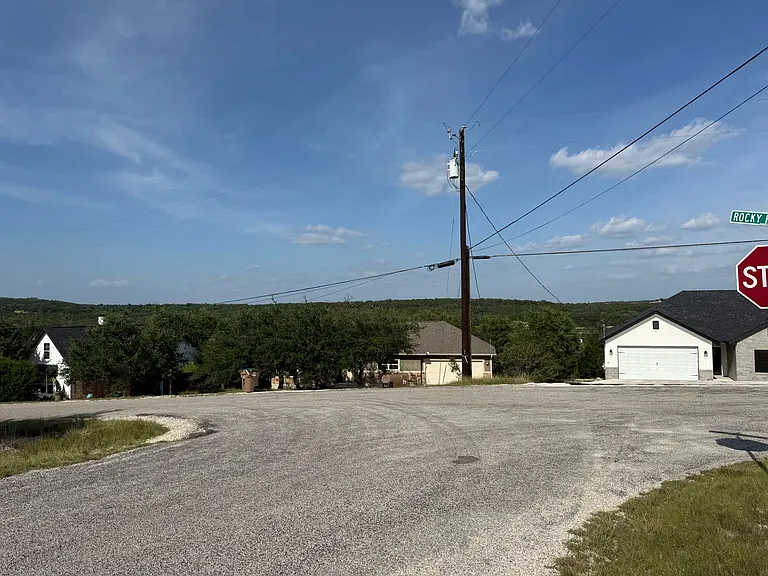 1071 Rocky Ridge Loop — Photo 3