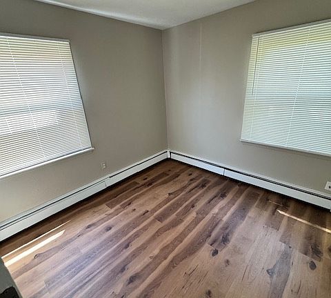 3rd image of 26523 Nagel St