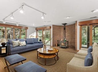 542 Echo Valley Rd, Brooklyn, WI 53521