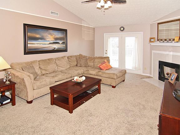 5th image of 5322 Waterton Lakes Dr