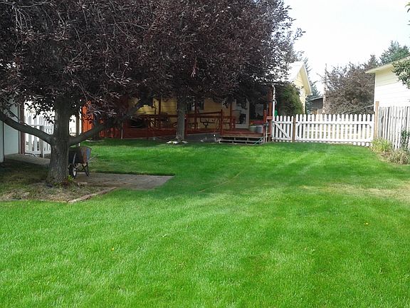 4th image of 5128 E Denning Ave