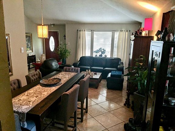 4th image of 11146 Grassyglen Dr