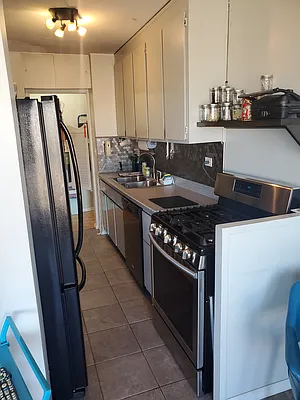 Sold by S P R Realty | media 3