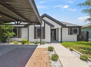 813 W Hayes Ave, Alton, TX 78573