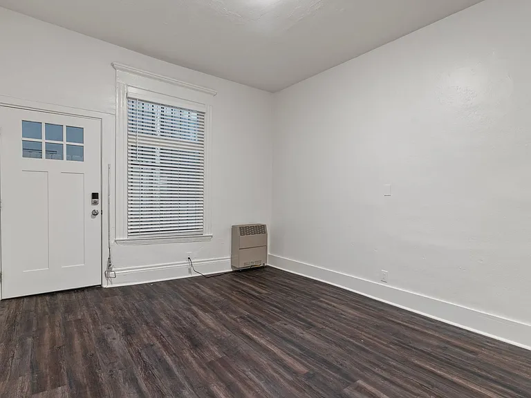 330 Cedar Avenue — Photo 36