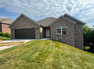 112 Prewitt Dr, Richmond, KY 40475
