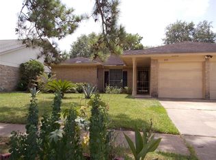 5715 Fairview Forest Dr, Houston, TX 77088