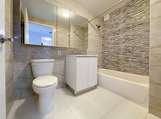 Rented by Kahen Properties | media 48