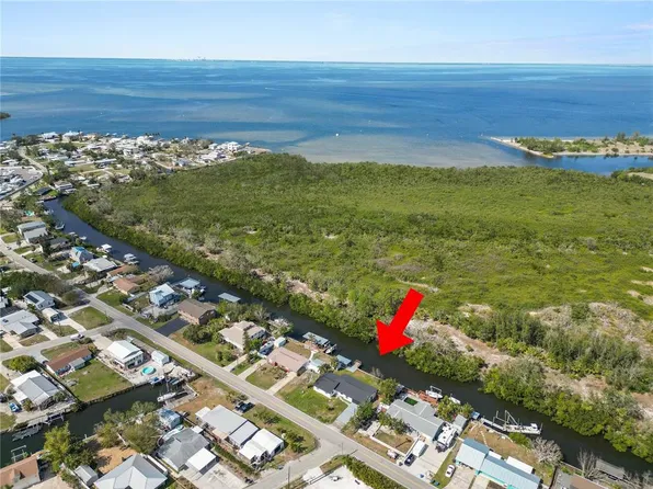 3215 W Shell Point Rd, Ruskin, FL 33570