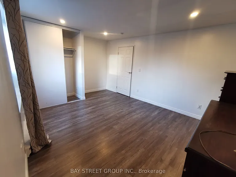 1546 Jane St #2 — Photo 9