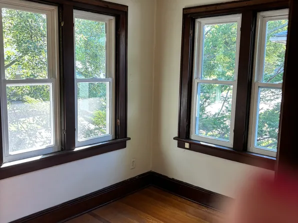 211 Chestnut Blvd APT 4, Cuyahoga Falls, OH 44221