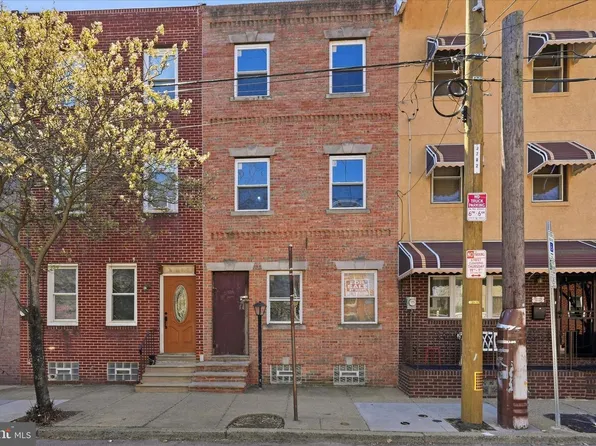 2010 Ellsworth St, Philadelphia, PA 19146