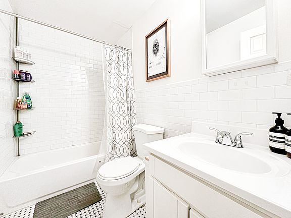 5th image of 766 Saint Nicholas Ave #B