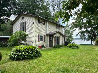 81 Fadden Rd, Swanton, VT 05488