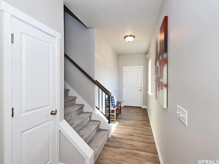 732 W 12260 S — Photo 2