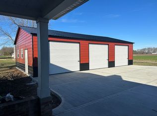 1720 Shoemaker Rd, Murray, KY 42071