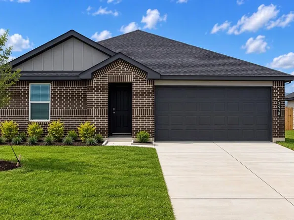 2920 Stratton Heights Ln, Sealy, TX 77474