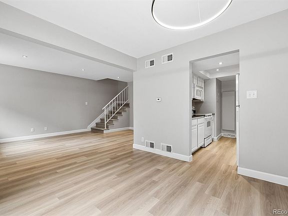 3rd image of 1145 S Oneida Street #D