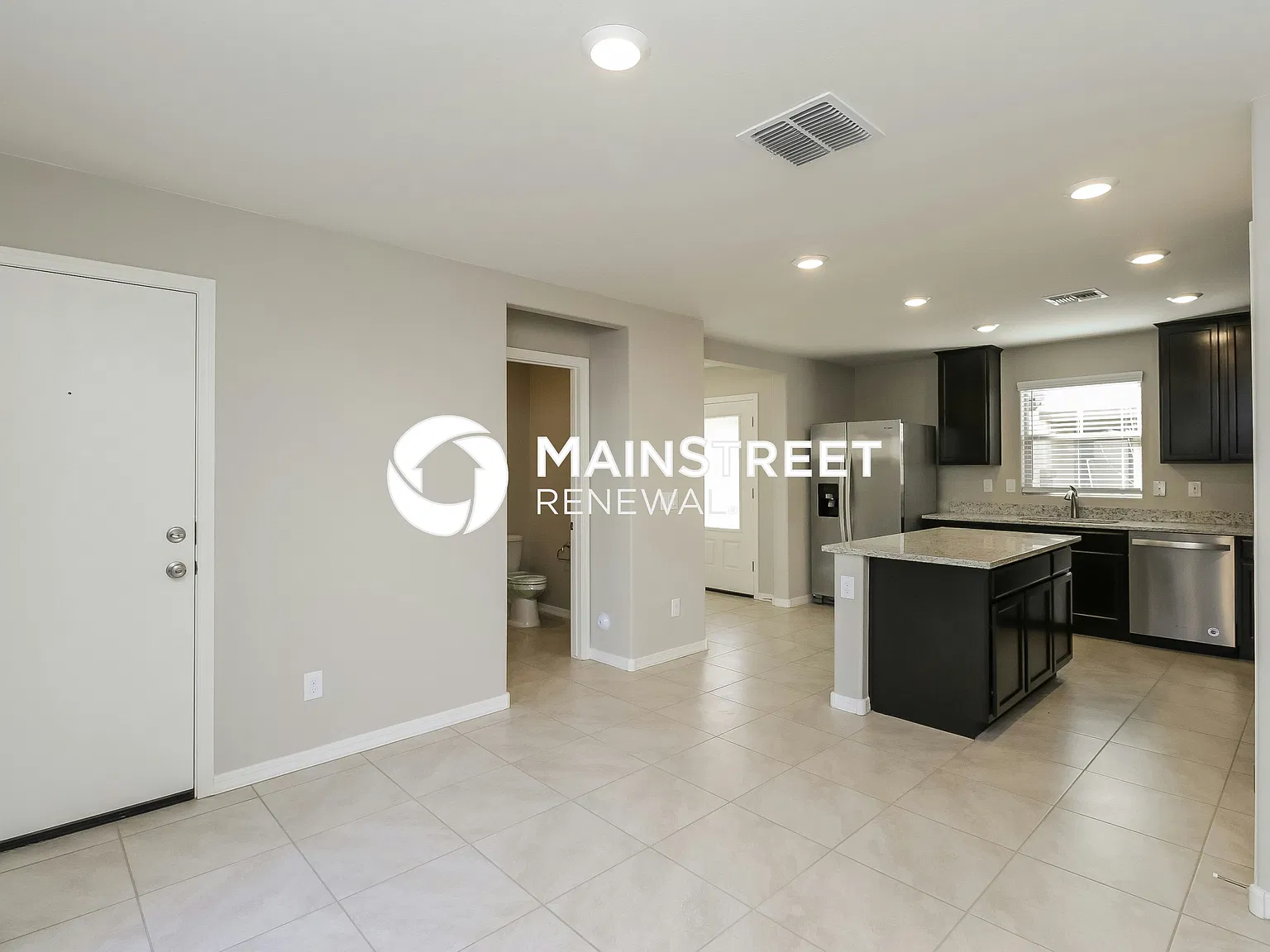 8229 W Albeniz Pl — Photo 4
