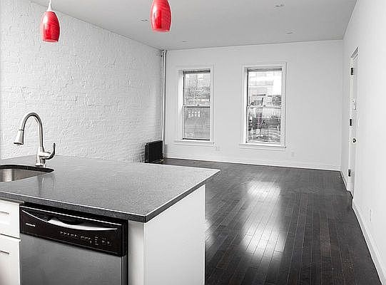 2nd image of 359 Lewis Ave APT 1R