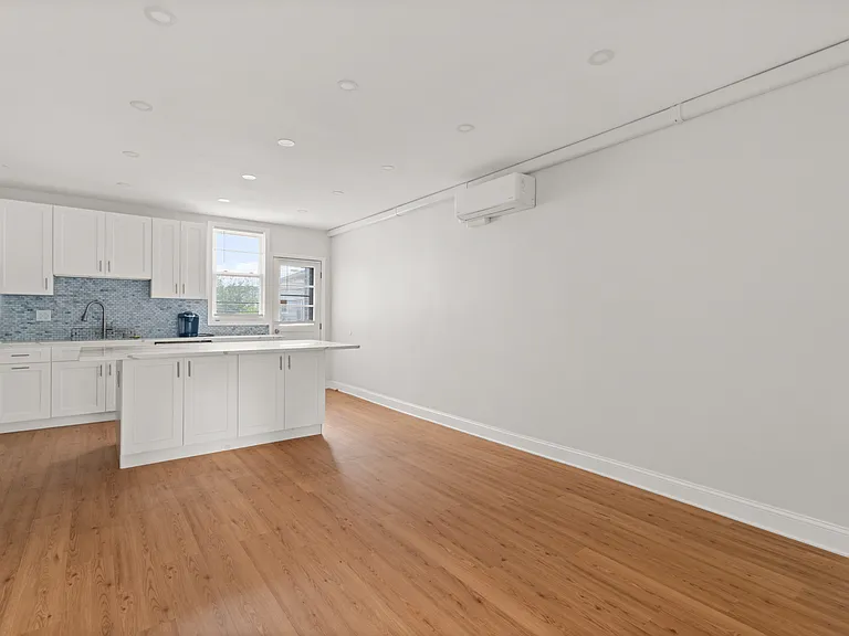 127 Terhune Ave — Photo 5