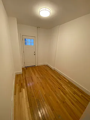 Rented by Sapphire Realty Holdings LLC | media 11