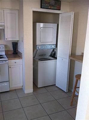3rd image of 5903 S Dale Mabry Hwy APT B