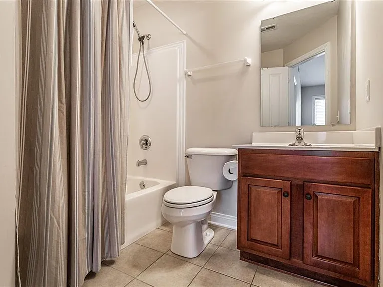 2nd bedroom bathroom