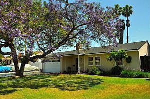 3rd image of 8938 Kittyhawk Ave