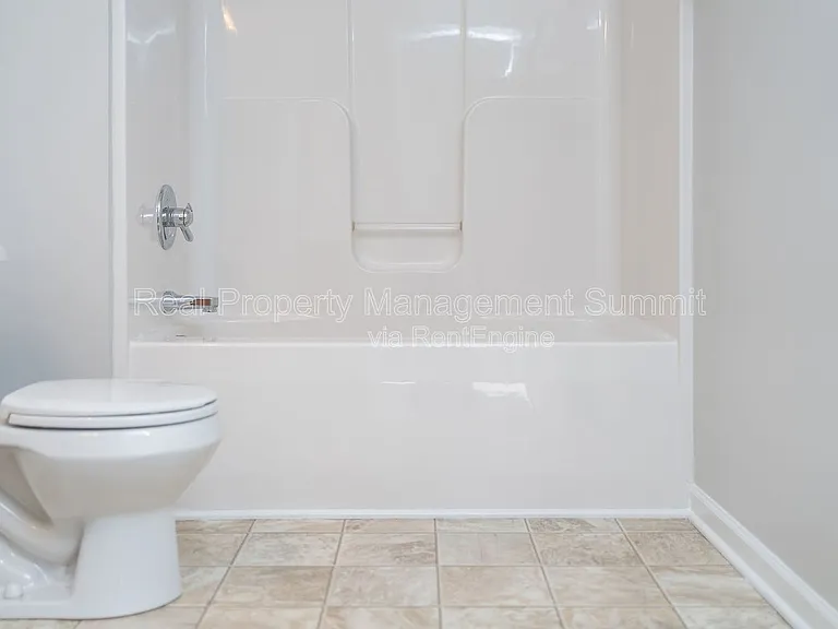 1009 Seth Drive — Photo 38