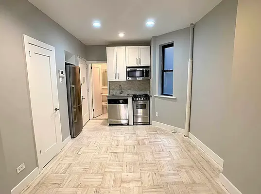 Rented by Tourma Realty LLC | media 17