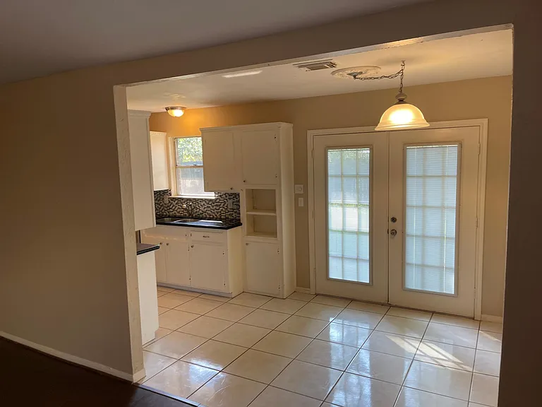 3018 Birch Creek Dr — Photo 10