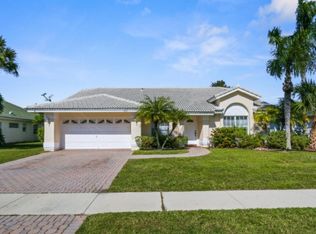 7569 Briar Cliff Cir, Lake Worth, FL 33467
