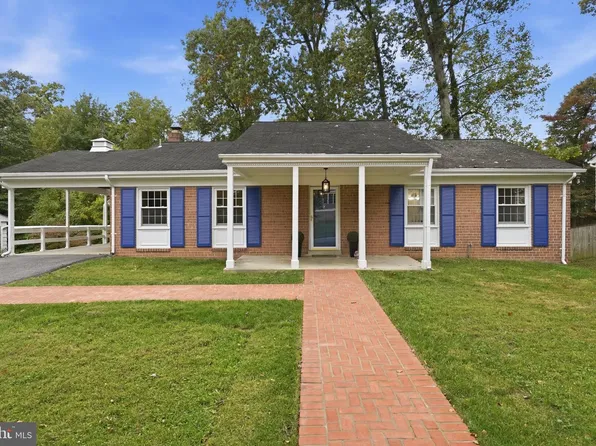 1387 Kimblewick Rd, Rockville, MD 20854