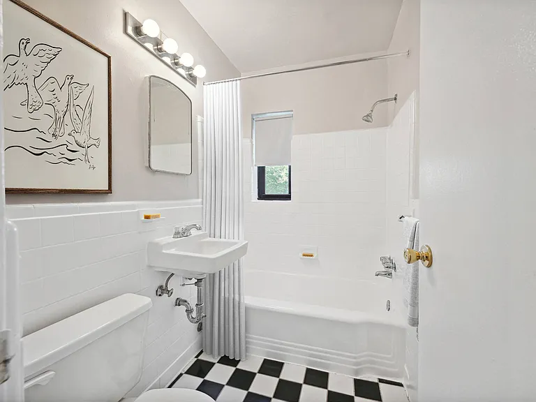 Prince Georges Apartments — Photo 21